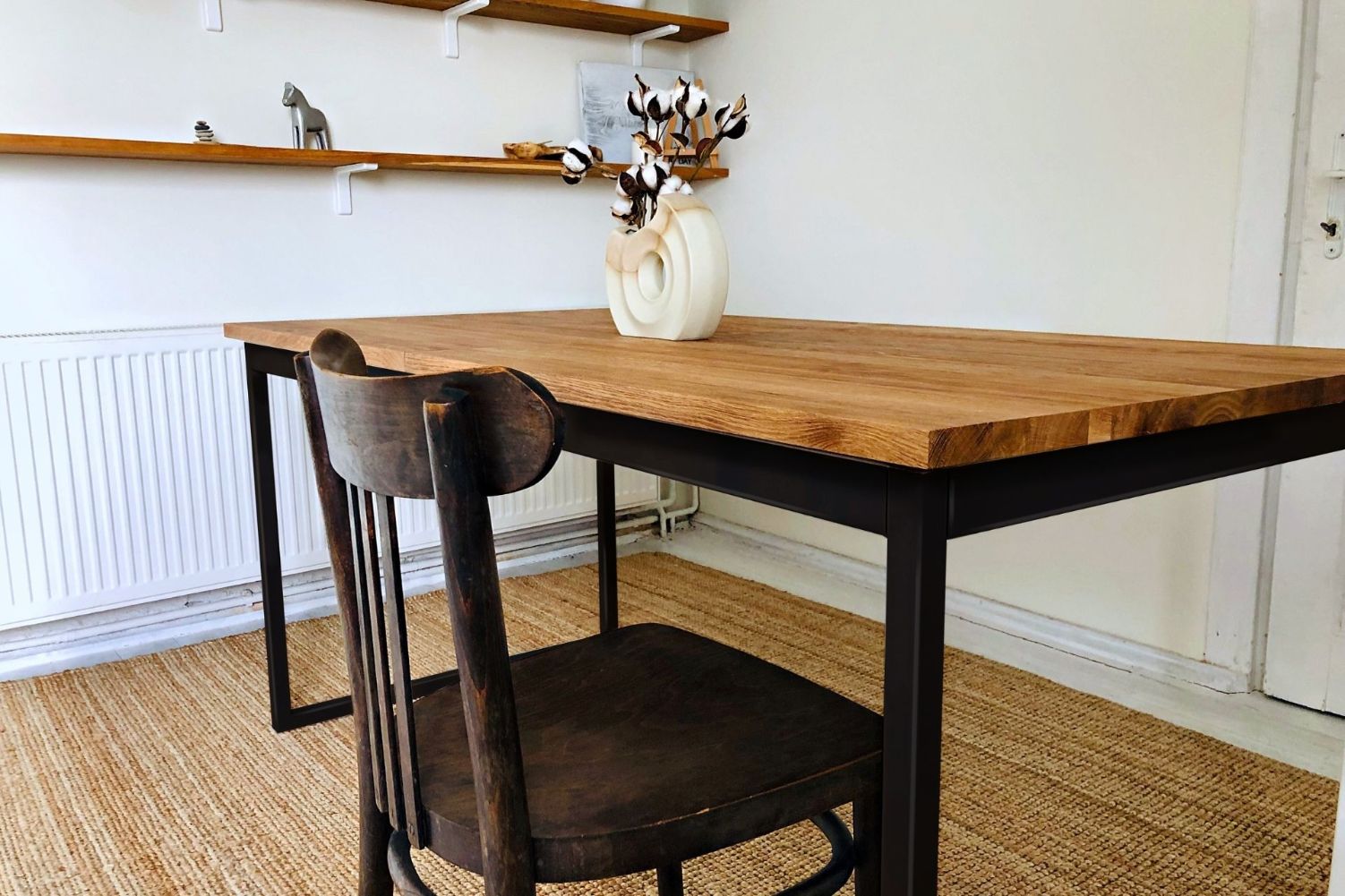 BASIC VIS modern solid oak extendable table (black)