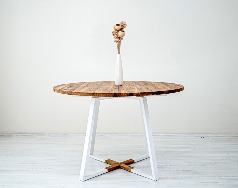 2_Måne-White -Round-Extendable-Table-