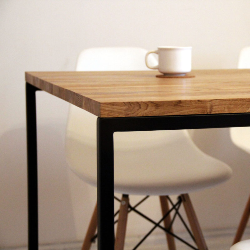BASIC NIO II modern oak dining table