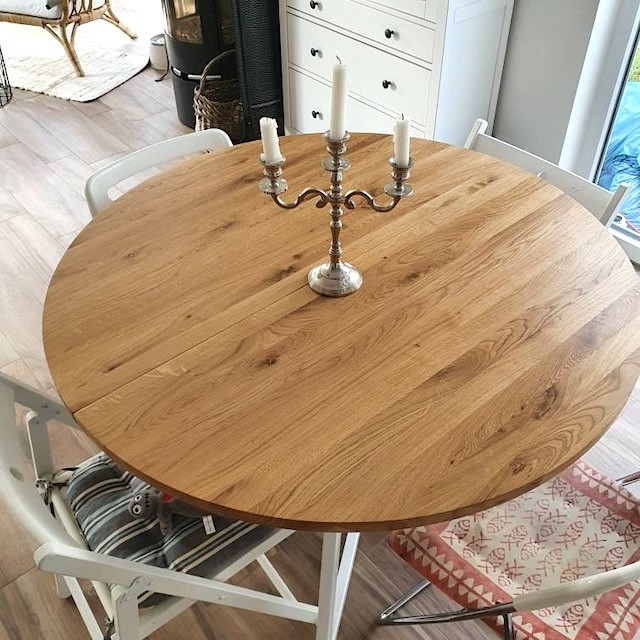 FJÄRIL WHITE round non-/extendable oak table